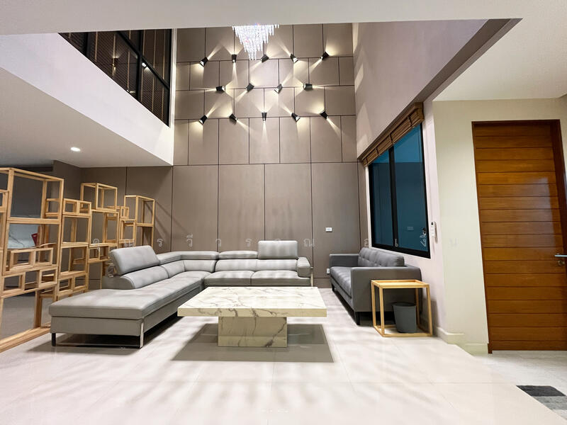 Townhome For Rent Krungthep Kreetha, Bangkok, Thap Chang, Saphan Sung, Bangkok, 3 Bedrooms, 285 sqm, Townhouse For Rent, by คุณรวีวรรณ อู่เงิน, 500116879 - DDproperty.com