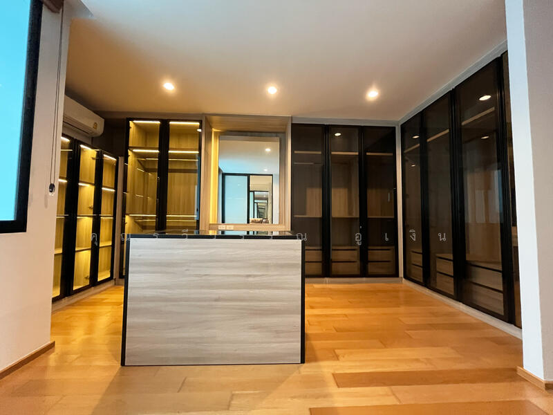 Townhome For Rent Krungthep Kreetha, Bangkok, Thap Chang, Saphan Sung, Bangkok, 3 Bedrooms, 285 sqm, Townhouse For Rent, by คุณรวีวรรณ อู่เงิน, 500116879 - DDproperty.com