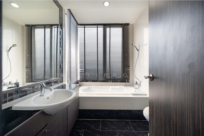 Watermark Chaophraya, Bangkok, Soi Charoennakorn 39-41, Charoennakorn Road, Bang Lam Phu Lang, Khlong San, Bangkok, 3 Bedrooms, 145 sqm, Condo For Sale, by Kittiphop Machchima, 500116922 - DDproperty.com