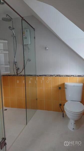 For Rent 4 Bedroom Detached House Fantasia Villa 3 Near BTS Bearing Samut Prakan hre00119, Samut Prakan, Samrong Nua, Muang Samut Prakarn, Samut Prakan, 4 Bedrooms, 250 sqm, Single Detached House For Rent, by Hero Realtor Co., Ltd., 500116965 - DDproperty.com