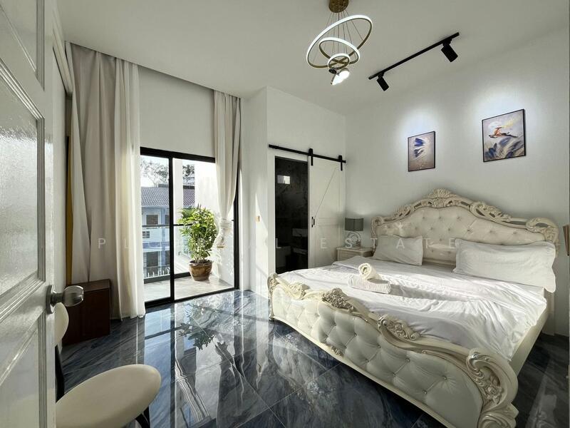 For Sale - 4 Storey Pool Villa for Sale Near Walking Street South Pattaya, Chon Buri (Pattaya)