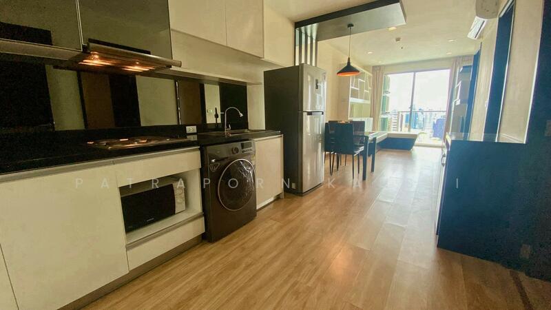 Sky Walk Residences, Bangkok, 1599 Sukhumvit Road, Phra Kanong Nua, Watthana, Bangkok, 2 Bedrooms, 60 sqm, Condo For Rent, by Patraporn Kansri, 500117493 - DDproperty.com