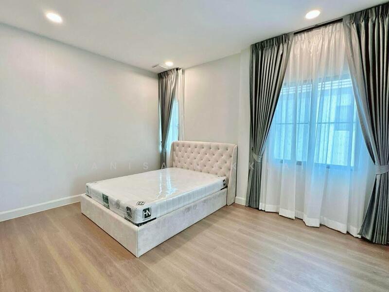 Nantawan Rama 9 - New Krungthepkreetha, Bangkok, Saphan Sung, Bangkok, 5 Bedrooms, 449 sqm, Single Detached House For Rent, by Kanyapuk Tinanop, 500117532 - DDproperty.com