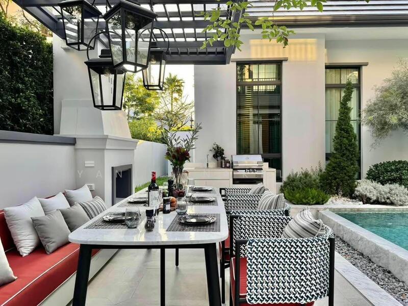 Nantawan Rama 9 - New Krungthepkreetha, Bangkok, Saphan Sung, Bangkok, 5 Bedrooms, 449 sqm, Single Detached House For Rent, by Kanyapuk Tinanop, 500117532 - DDproperty.com