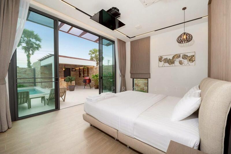 2S0232 Pool villa for sale 23,900,000 baht 3 bedroom 5 bathroom at cherngtalay have fully furnished, Phuket, Choeng Thale, Thalang, Phuket, 3 Bedrooms, 300 sqm, Villa For Sale, by PK LIFE Property, 500117578 - DDproperty.com