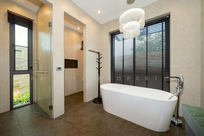 2S0232 Pool villa for sale 23,900,000 baht 3 bedroom 5 bathroom at cherngtalay have fully furnished, Phuket, Choeng Thale, Thalang, Phuket, 3 Bedrooms, 300 sqm, Villa For Sale, by PK LIFE Property, 500117578 - DDproperty.com