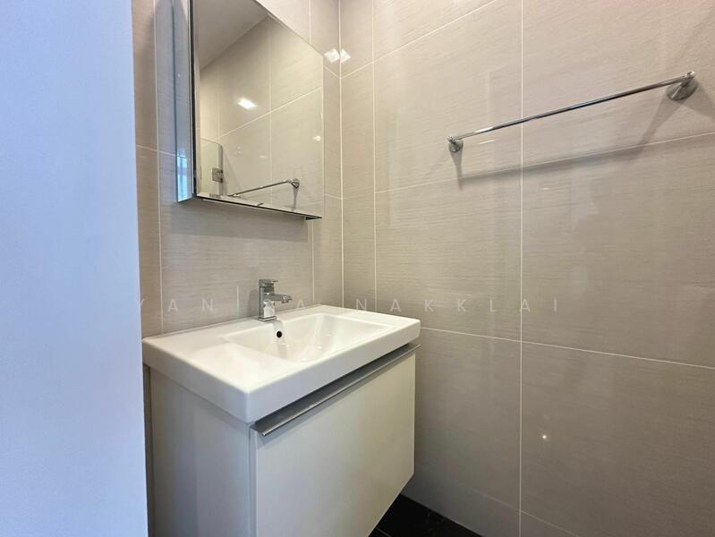 Park Origin Phrom Phong (Park 24), Bangkok, 68 Soi Sukhumvit 24, Khong Tan, Khlong Toei, Bangkok, 1 Bedroom, 33 sqm, Condo For Rent, by Yanisa Nakklai, 500117677 - DDproperty.com