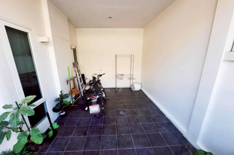 หมู่บ้านมิตรรุ่งเรือง 1, กรุงเทพ, บางขุนศรี, บางกอกน้อย, กรุงเทพ, 160 ตร.ม., ทาวน์เฮ้าส์ ขาย, โดย คุณสินี, 500117908 - DDproperty.com