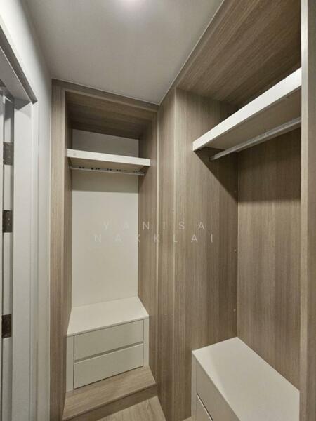 Reference Sathorn-Wongwianyai, Bangkok, Krung Thonburi 2 Alley, Bang Lam Phu Lang, Khlong San, Bangkok, Studio, 28 sqm, Condo For Sale, by Yanisa Nakklai, 500118072 - DDproperty.com