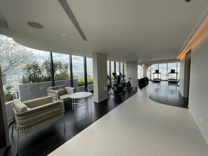 Reference Sathorn-Wongwianyai, Bangkok, Krung Thonburi 2 Alley, Bang Lam Phu Lang, Khlong San, Bangkok, Studio, 28 sqm, Condo For Sale, by Yanisa Nakklai, 500118072 - DDproperty.com