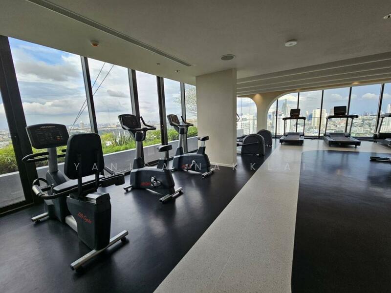 Reference Sathorn-Wongwianyai, Bangkok, Krung Thonburi 2 Alley, Bang Lam Phu Lang, Khlong San, Bangkok, Studio, 28 sqm, Condo For Sale, by Yanisa Nakklai, 500118072 - DDproperty.com