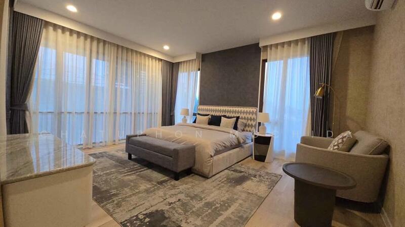 Burasiri Krungthep Kreetha, Bangkok, 95 Soi Pracha Ruam Chai, Hua Mak, Bang Kapi, Bangkok, 4 Bedrooms, 300 sqm, Single Detached House For Rent, by Chatuphon Mochida, 500118108 - DDproperty.com