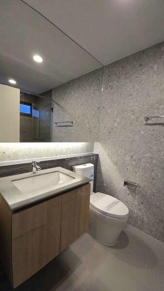 Burasiri Krungthep Kreetha, Bangkok, 95 Soi Pracha Ruam Chai, Hua Mak, Bang Kapi, Bangkok, 4 Bedrooms, 300 sqm, Single Detached House For Rent, by Chatuphon Mochida, 500118108 - DDproperty.com