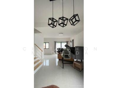 ขาย - บ้าน 3-ห้องนอน, กรุงเทพ