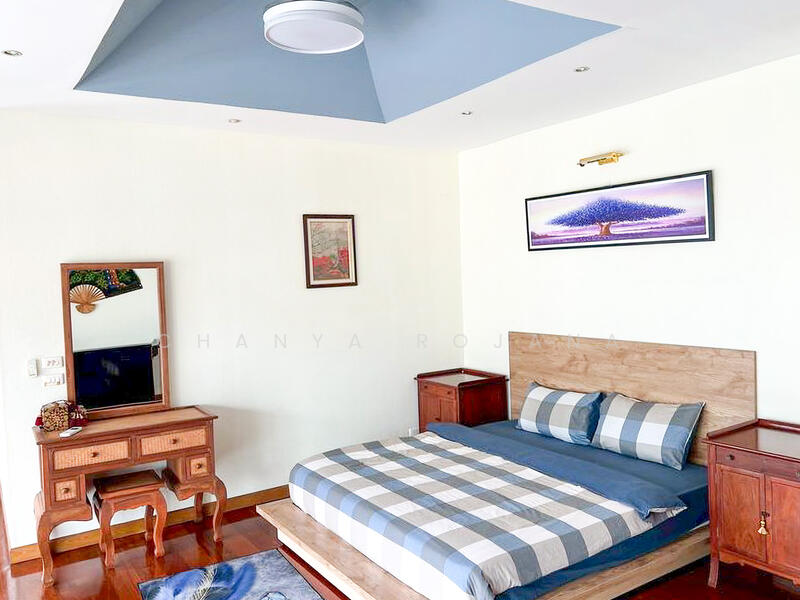 Luxury Private Pool Villa for Sale on Pratumnak Hill, Chon Buri (Pattaya), Nong Pru, Bang Lamung (Pattaya), Chon Buri (Pattaya), 5 Bedrooms, 400 sqm, Villa For Sale, by Chanya Rojana, 500118215 - DDproperty.com