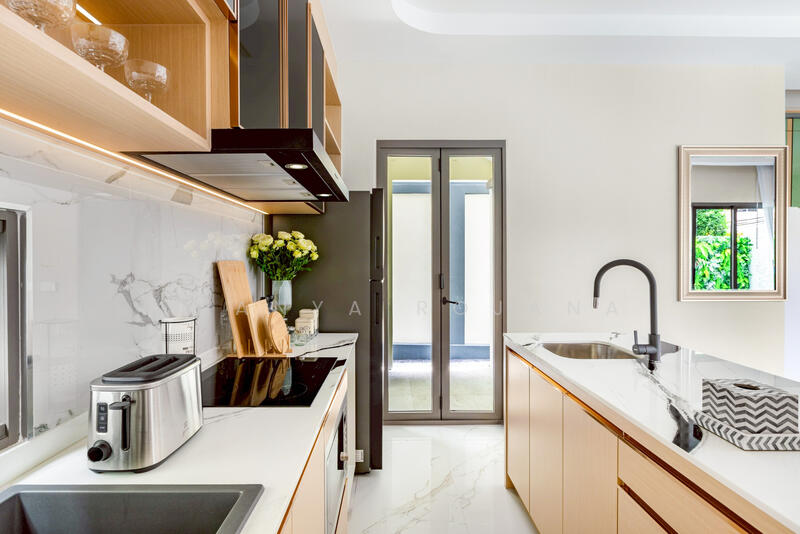 New 4-Bedroom Pool Villa for Sale in Thappraya, Chon Buri (Pattaya), Nong Pru, Bang Lamung (Pattaya), Chon Buri (Pattaya), 4 Bedrooms, 250 sqm, Villa For Sale, by Chanya Rojana, 500118279 - DDproperty.com