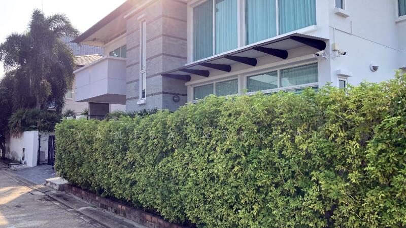 บ้าน 4-ห้องนอน, กรุงเทพ, สะพานสูง, สะพานสูง, กรุงเทพ, 220 ตร.ม., บ้านเดี่ยว ขาย, โดย Yanisa Nakklai, 500118373 - DDproperty.com