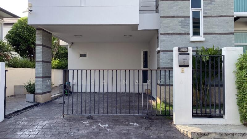 4-BR House, Bangkok, Saphan Sung, Saphan Sung, Bangkok, 4 Bedrooms, 220 sqm, Single Detached House For Sale, by Yanisa Nakklai, 500118373 - DDproperty.com