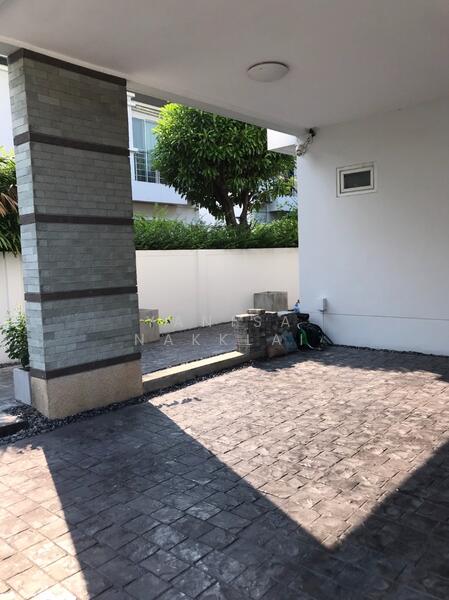 4-BR House, Bangkok, Saphan Sung, Saphan Sung, Bangkok, 4 Bedrooms, 220 sqm, Single Detached House For Sale, by Yanisa Nakklai, 500118373 - DDproperty.com