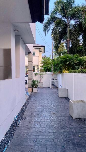 บ้าน 4-ห้องนอน, กรุงเทพ, สะพานสูง, สะพานสูง, กรุงเทพ, 220 ตร.ม., บ้านเดี่ยว ขาย, โดย Yanisa Nakklai, 500118373 - DDproperty.com