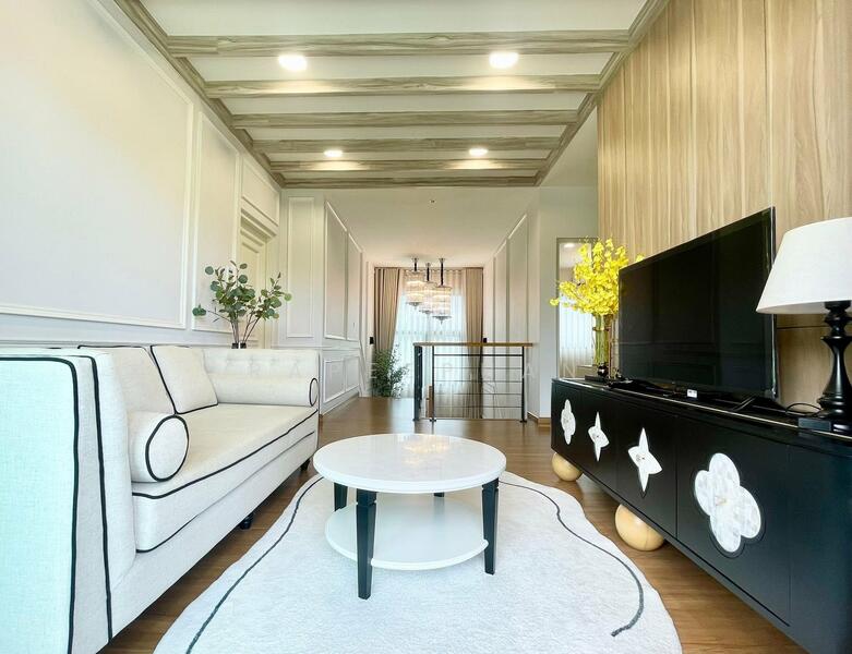 Centro Bangna, Samut Prakan, 111 Soi 3, Bang Kaeo, Bang Plee, Samut Prakan, 5 Bedrooms, 260 sqm, Single Detached House For Rent, by Rapeephan, 500118454 - DDproperty.com