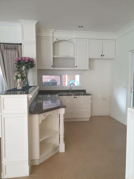 บ้าน 4-ห้องนอน, กรุงเทพ, ดอกไม้, ประเวศ, กรุงเทพ, 350 ตร.ม., บ้านเดี่ยว ให้เช่า, โดย Chatuphon Mochida, 500118477 - DDproperty.com