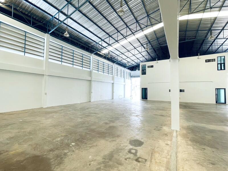 For Sale - Minifactory/Miniwarehouse 193 sq.wa. in Samutsakorn, Samut Sakhon
