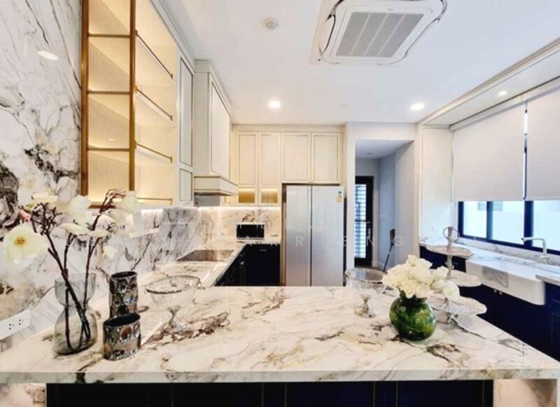 Nantawan Rama 9 - New Krungthepkreetha, Bangkok, Saphan Sung, Saphan Sung, Bangkok, 5 Bedrooms, 449 sqm, Single Detached House For Rent, by Samerjai Lertnapakriengkai, 500118753 - DDproperty.com