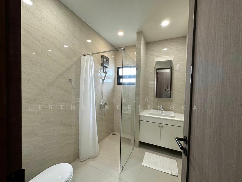 3-BR House, Bangkok, Khlong Tan Nua, Watthana, Bangkok, 3 Bedrooms, 250 sqm, Single Detached House For Rent, by Samerjai Lertnapakriengkai, 500118981 - DDproperty.com