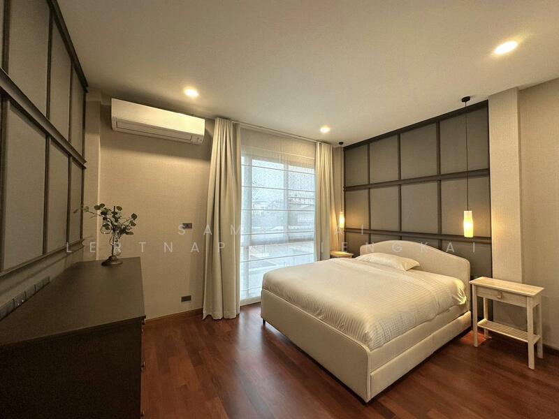 3-BR House, Bangkok, Khlong Tan Nua, Watthana, Bangkok, 3 Bedrooms, 250 sqm, Single Detached House For Rent, by Samerjai Lertnapakriengkai, 500118981 - DDproperty.com