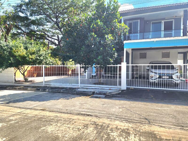 ขาย - ขายบ้านเดี่ยว 2 ชั้น โครงการสีวลี หลังมุม, นครราชสีมา