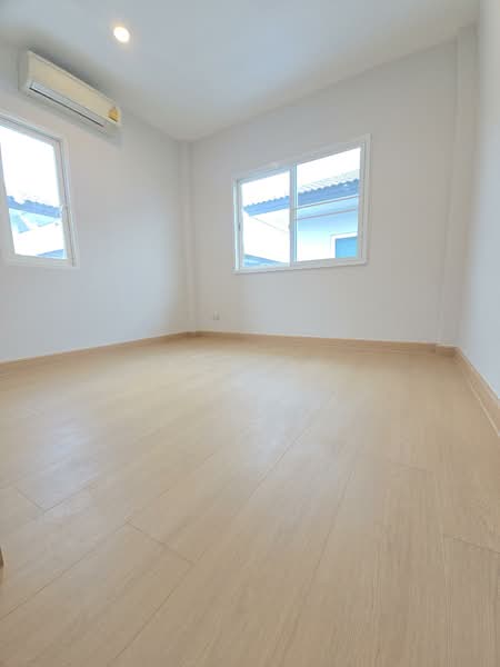 Centro Srinakarin-Bangna : บ้านเดี่ยว เซนโทร ศรีนครินทร์-บางนา, กรุงเทพ, ถนนเฉลิมพระเกียรติ ร.9, หนองบอน, ประเวศ, กรุงเทพ, 200 ตร.ม., บ้านเดี่ยว ขาย, โดย Ann S., 500119159 - DDproperty.com