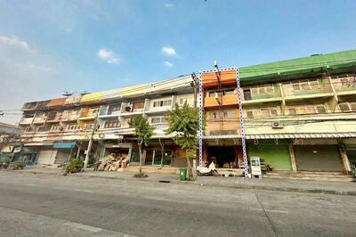 ขาย - อาคารพาณิชย์ 3 ชั้น, กรุงเทพ