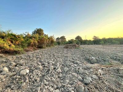 ขาย - ที่ดินบ้านยาง นครปฐม, นครปฐม