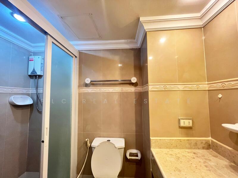 Angket Condominium, Chon Buri (Pattaya), Bunyakanchana Road 10, Nong Pru, Bang Lamung (Pattaya), Chon Buri (Pattaya), 1 Bedroom, 53 sqm, Condo For Sale, by PLC Real Estate, 500119430 - DDproperty.com