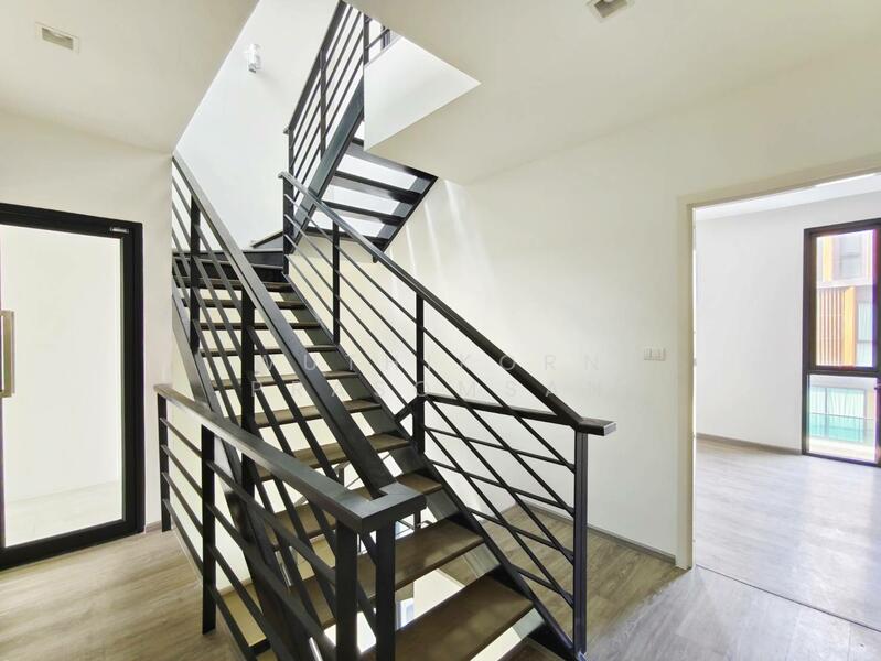 Authen Ladprao-Nakniwat, Bangkok, Soi Nak Niwat 48 Yaek 14, Pradit Manudharm Road, Lat Phrao, Lat Phrao, Bangkok, 3 Bedrooms, 276 sqm, Townhouse For Rent, by Wuthikorn Prasomsan, 500119535 - DDproperty.com