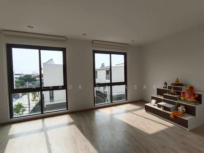 ให้เช่า - Cherkoon Sukhumvit 77 : เฌอคูน สุขุมวิท 77, กรุงเทพ