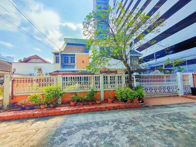 ขาย - ห้วยขวาง, กรุงเทพ