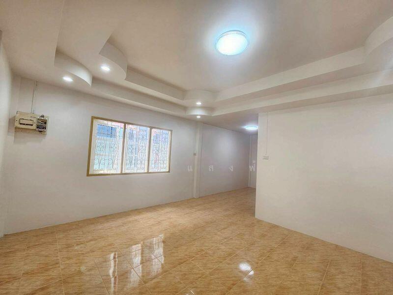 ให้เช่า - ให้เช่าบ้านเดี่ยวรีโนเวทใหม่ อ่างศิลา ชลบุรี, ชลบุรี