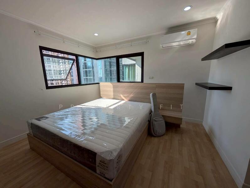 Sathorn Gardens, Bangkok, 39 South Sathorn Road, Thung Maha Mek, Sathon, Bangkok, 2 Bedrooms, 109 sqm, Condo For Sale, by Property Fit, 500120115 - DDproperty.com