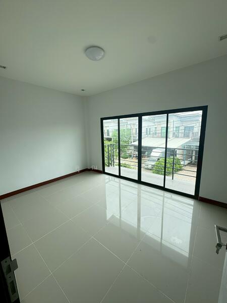 โมเดิร์นแกรนด์ 9, Krabi, Khao Phanom, Khao Phanom, Krabi, 2 Bedrooms, 135 sqm, Townhouse For Sale, by คุณแจม, 500120306 - DDproperty.com