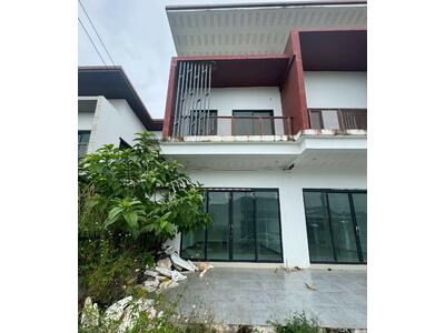 ขาย - โมเดิร์นแกรนด์ 9, กระบี่