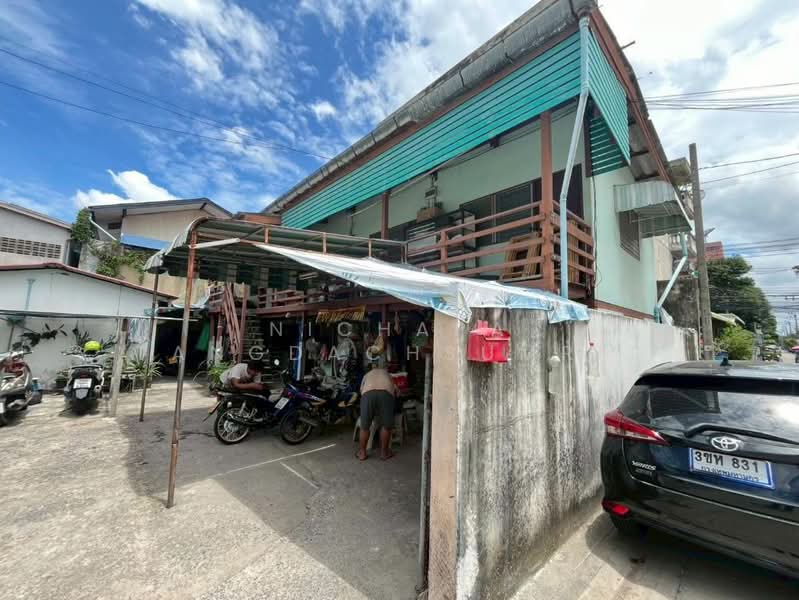 บ้าน ลาดพร้าว 80, Bangkok, Wang Thonglang, Bangkok, 10+ Bedrooms, 408 sqm, Single Detached House For Sale, by Nichapa Tangdachsumrit, 500120316 - DDproperty.com