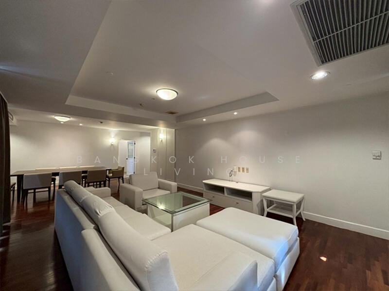 For Rent - Krungthep Thani Tower, Bangkok