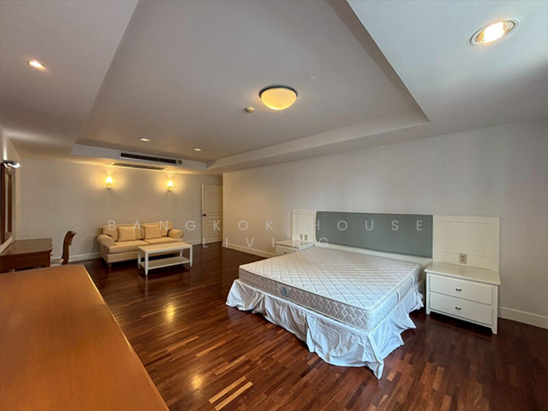 For Rent - Krungthep Thani Tower, Bangkok