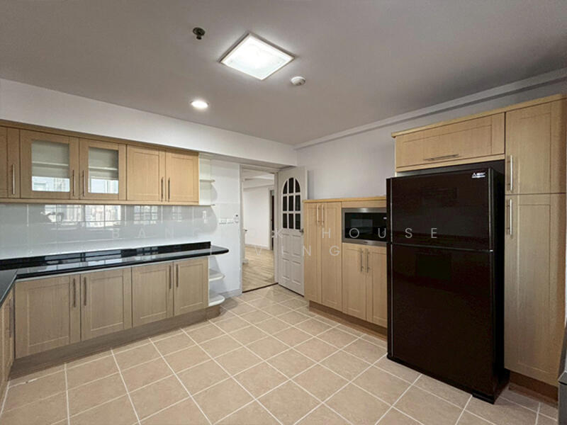 Centre Point Residence Phromphong : เซ็นเตอร์พ้อยท์ เรสซิเด้นซ์ พร้อมพงษ์, กรุงเทพ, ซ.สุขุมวิท39, คลองตันเหนือ, วัฒนา, กรุงเทพ, 265 ตร.ม., คอนโด ให้เช่า, โดย Bangkok House Living, 500120401 - DDproperty.com