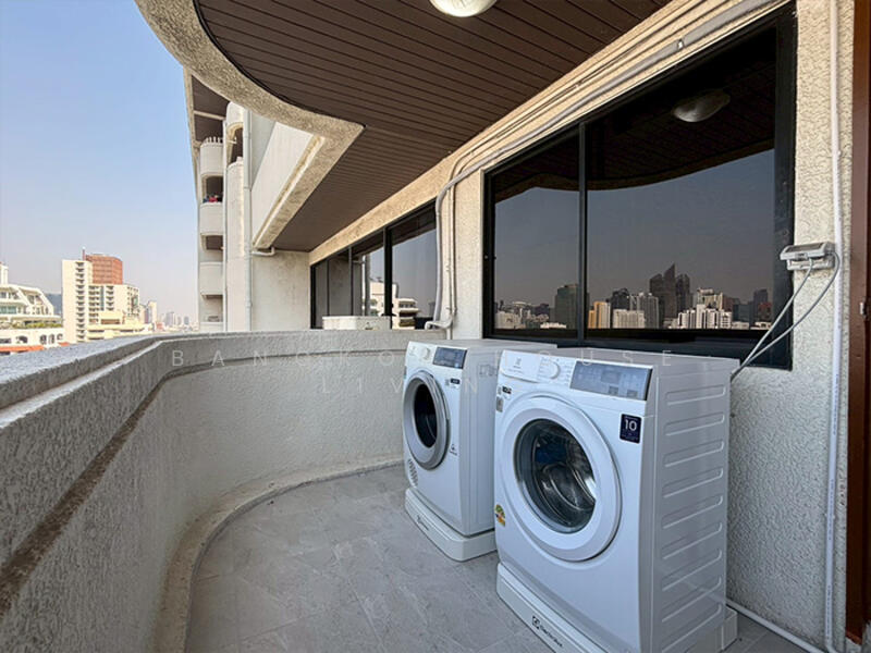 Centre Point Residence Phromphong : เซ็นเตอร์พ้อยท์ เรสซิเด้นซ์ พร้อมพงษ์, กรุงเทพ, ซ.สุขุมวิท39, คลองตันเหนือ, วัฒนา, กรุงเทพ, 265 ตร.ม., คอนโด ให้เช่า, โดย Bangkok House Living, 500120401 - DDproperty.com