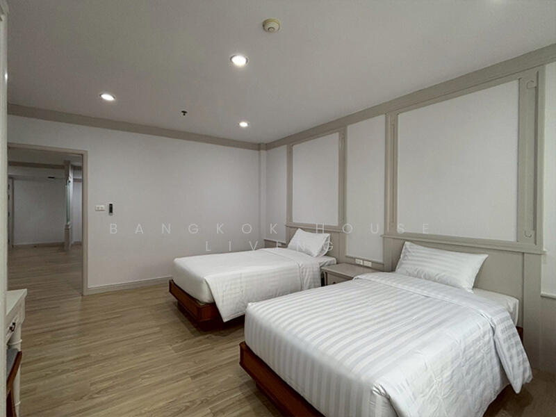 Centre Point Residence Phromphong : เซ็นเตอร์พ้อยท์ เรสซิเด้นซ์ พร้อมพงษ์, กรุงเทพ, ซ.สุขุมวิท39, คลองตันเหนือ, วัฒนา, กรุงเทพ, 265 ตร.ม., คอนโด ให้เช่า, โดย Bangkok House Living, 500120401 - DDproperty.com