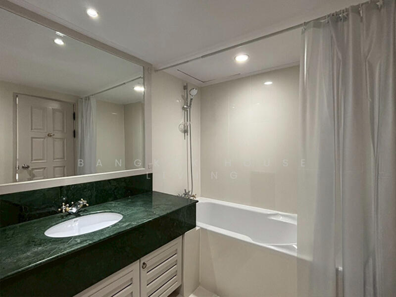 Centre Point Residence Phromphong : เซ็นเตอร์พ้อยท์ เรสซิเด้นซ์ พร้อมพงษ์, กรุงเทพ, ซ.สุขุมวิท39, คลองตันเหนือ, วัฒนา, กรุงเทพ, 265 ตร.ม., คอนโด ให้เช่า, โดย Bangkok House Living, 500120401 - DDproperty.com