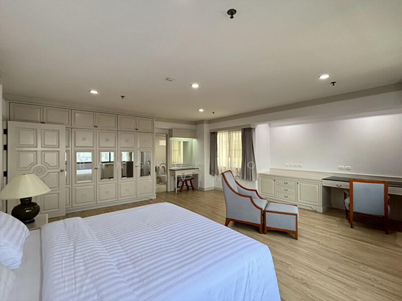 Centre Point Residence Phromphong : เซ็นเตอร์พ้อยท์ เรสซิเด้นซ์ พร้อมพงษ์, กรุงเทพ, ซ.สุขุมวิท39, คลองตันเหนือ, วัฒนา, กรุงเทพ, 265 ตร.ม., คอนโด ให้เช่า, โดย Bangkok House Living, 500120401 - DDproperty.com